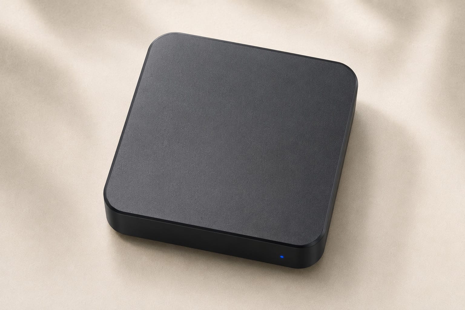 inext TV6 top view with a draggable reveal of the internal hardware